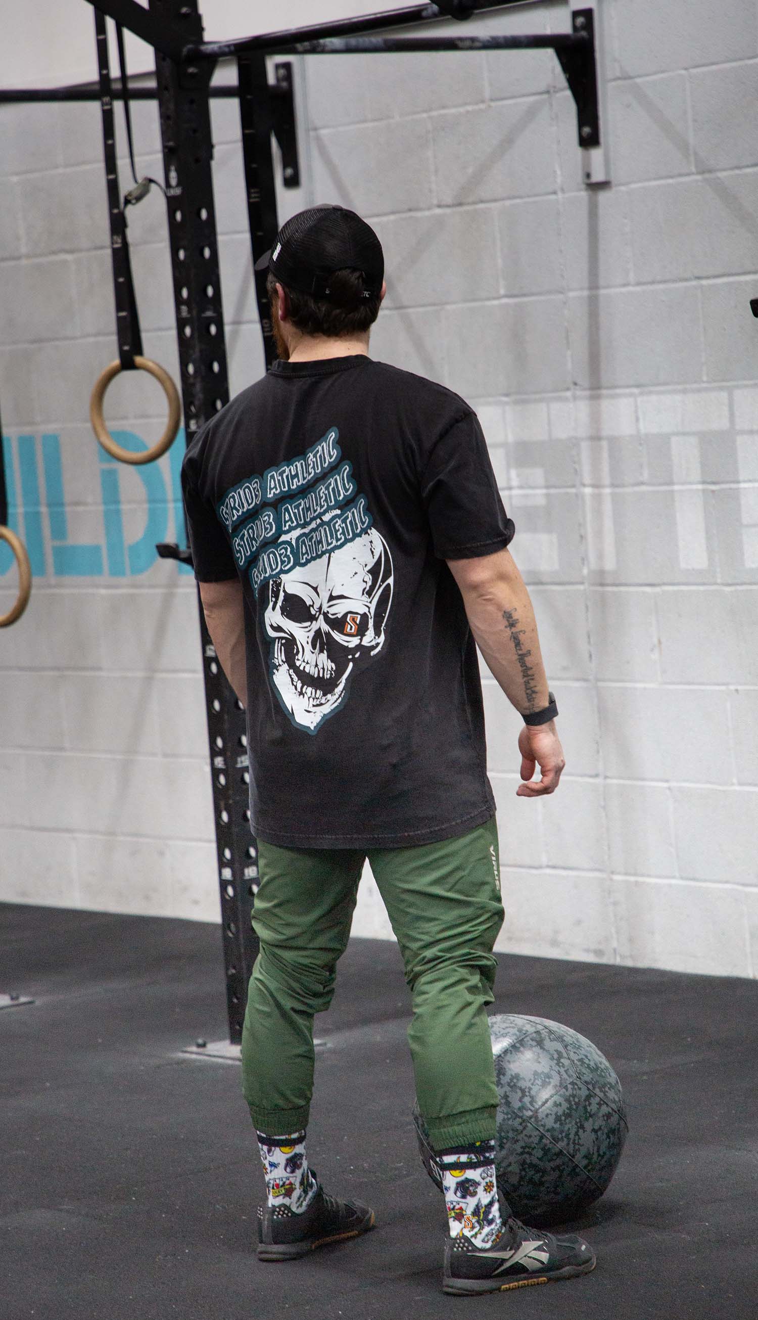 Oversized Skull Tee Torso Sock