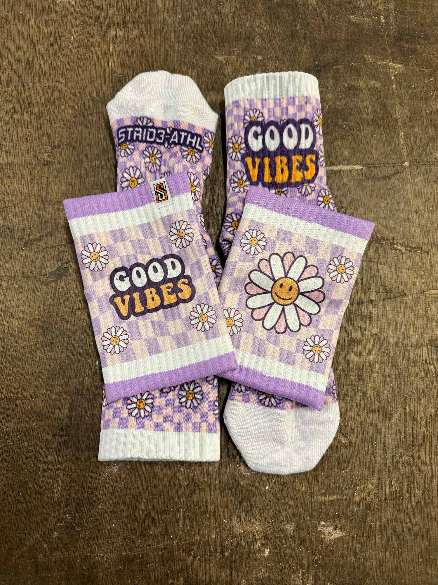 Good Vibes Wrist Socks